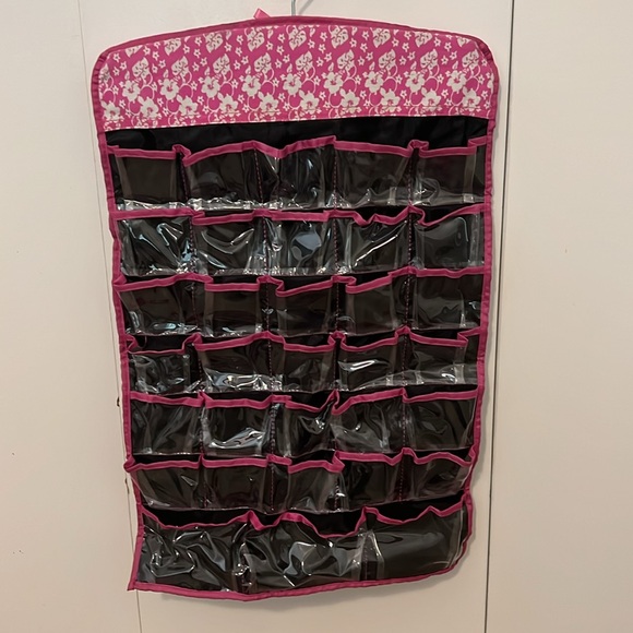 Double sided hanging organizer - Picture 2 of 2